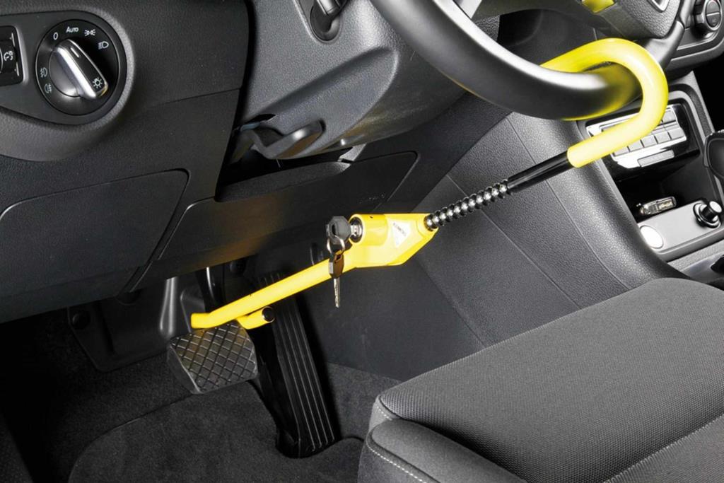 Bild des Artikels Kleinmetall Carlok Diebstahlsicherung zwischen Lenkrad Pedal