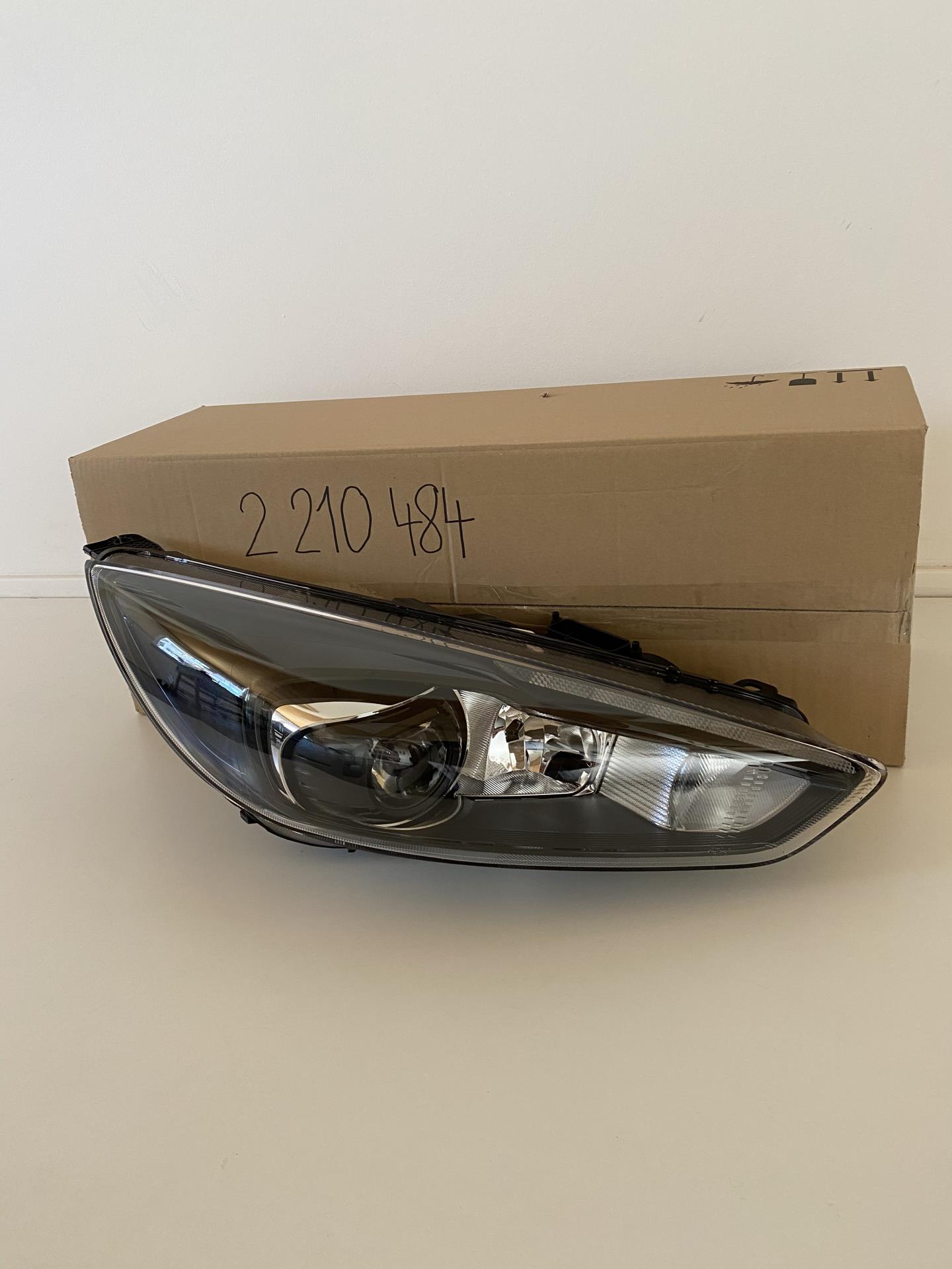 Bild des Artikels Original für Ford Xenon Scheinwefer rechts Focus 2014-2020 mit schwarzen Scheinwerferblenden